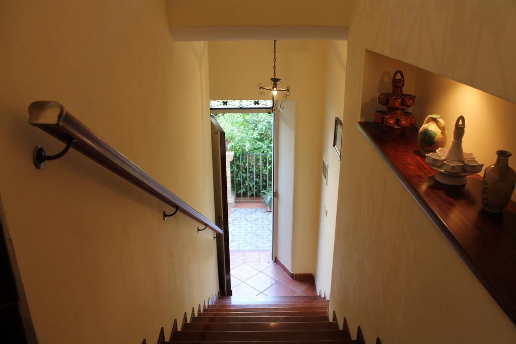 Apartamento Penthouse Duomo Cefalú Habitación foto